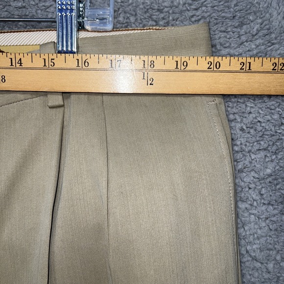 Tommy Bahama Chino Pants Men's Size 38x32 Tan Silk Bamboo Blend Pleated‎ Front - Picture 7 of 13